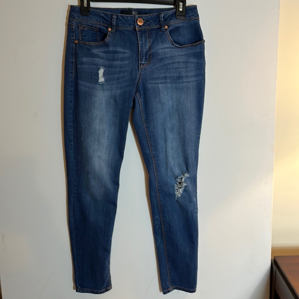 1822 Adrianna Women’s Denim Jeans Size 8 Straight Leg